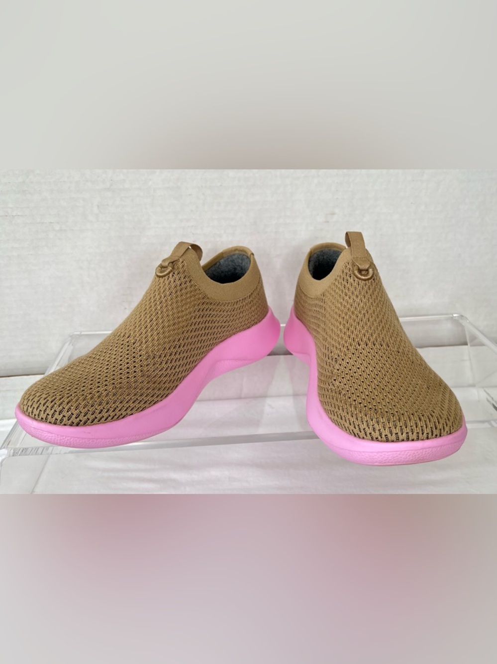 Allbirds Tree Dasher Relay, Hazy Beige/Buoyant Pink, Women’s 9.5